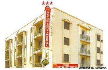 דלהי Hotel Metro Continental מראה חיצוני תמונה